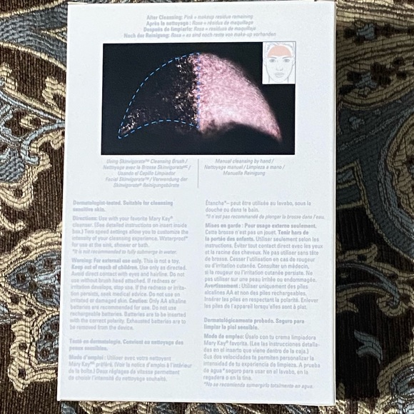 Mary Kay Skingivorate brush - Picture 3 of 3